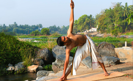 les exercices du yoga: Asanas